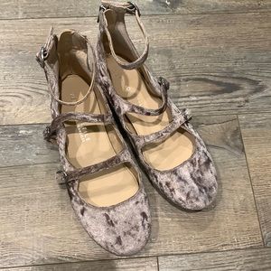 Lilac velvet flats. Worn 3 times